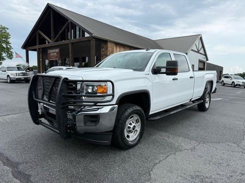 Used 2019 GMC Sierra 2500 4x4 Crew Cab image 2