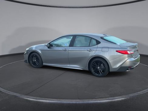 Certified 2026 Toyota Camry SE FWD image 6