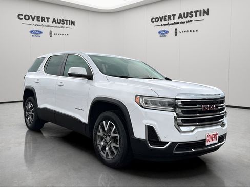 Used 2023 GMC Acadia SLE image 7