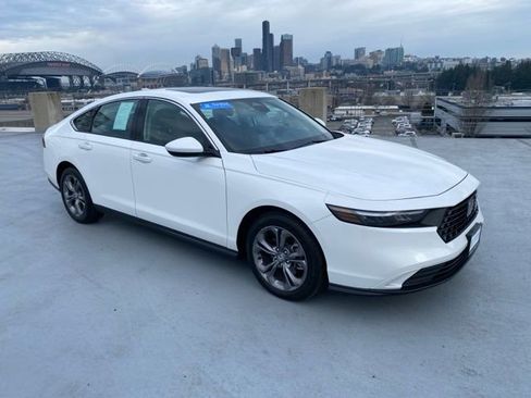 Used 2024 Honda Accord EX image 29