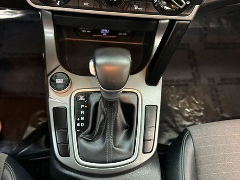 Used 2021 Kia Seltos S image 34