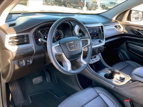 Certified 2023 GMC Acadia SLT w/ Elevation Edition image 15