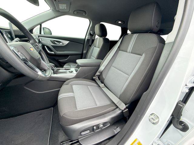 New 2026 Chevrolet Blazer LT w/ Convenience Package FWD image 13