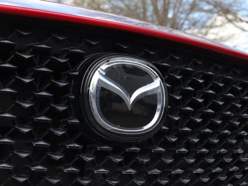 Certified 2021 MAZDA CX-30 FWD 2.5 S w/ Premium Package image 33