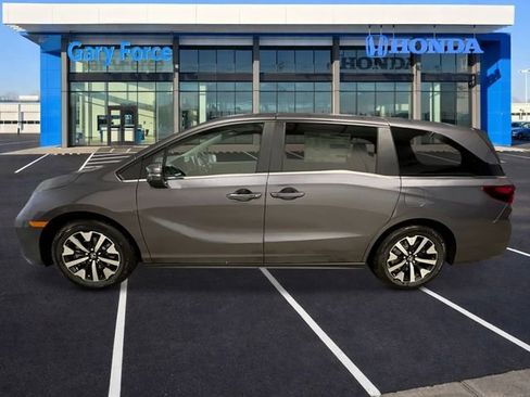 New 2026 Honda Odyssey EX-L image 2