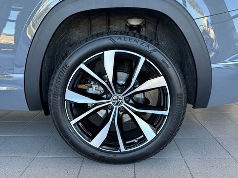 New 2026 Volkswagen Atlas SEL Premium R-Line AWD/4WD image 9