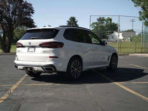 Used 2022 BMW X5 xDrive45e w/ M Sport Package AWD/4WD image 5