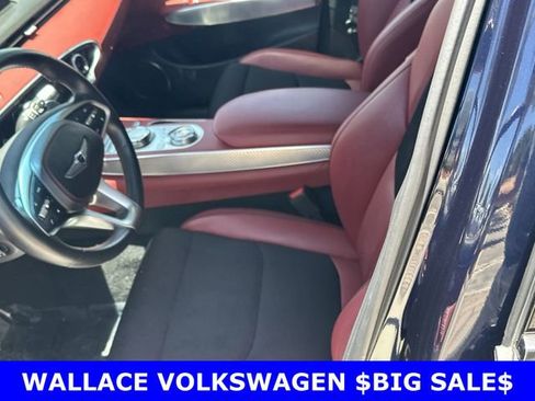 Used 2024 Genesis GV70 3.5T Sport AWD/4WD image 15