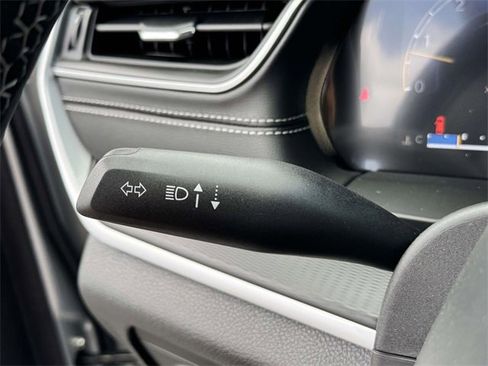 New 2025 Jeep Grand Cherokee L Laredo image 12