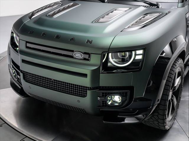 New 2026 Land Rover Defender 90 V8 AWD/4WD image 12