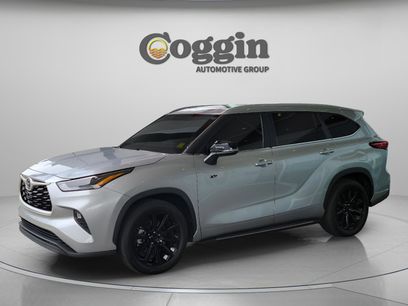 Certified 2023 Toyota Highlander XLE