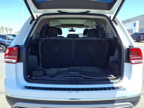 Used 2019 Volkswagen Atlas SEL FWD image 18