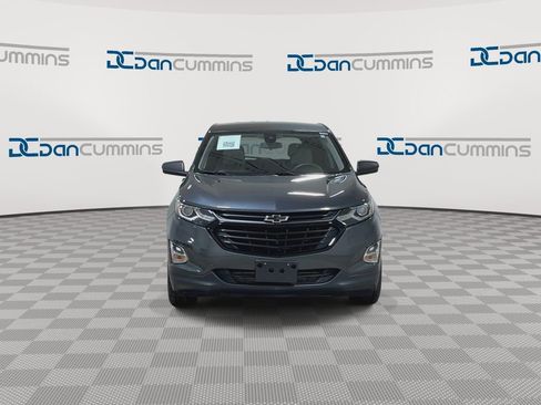 Used 2020 Chevrolet Equinox LS w/ LS Convenience Package AWD/4WD image 3