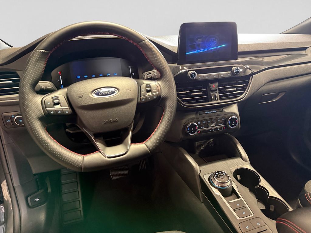 Used 2025 Ford Escape ST-Line Select AWD/4WD image 13