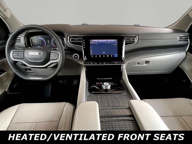 Used 2024 Jeep Wagoneer Series II w/ Flexible Seating Group AWD/4WD image 7