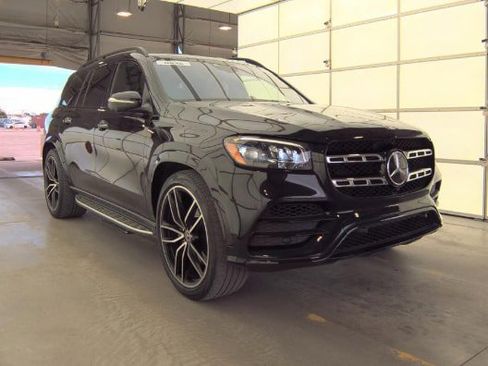 Used 2020 Mercedes-Benz GLS 580 4MATIC image 2