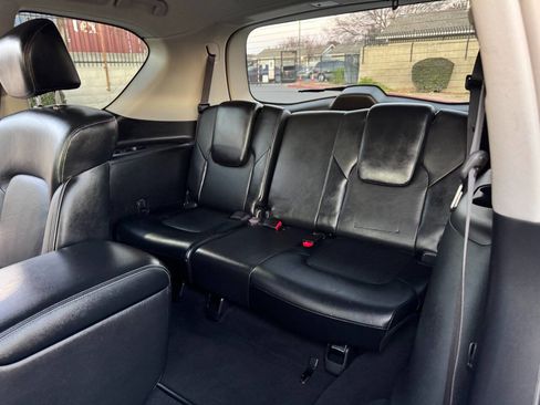 Used 2016 INFINITI QX80 Luxe w/ 22" Wheel Package image 15