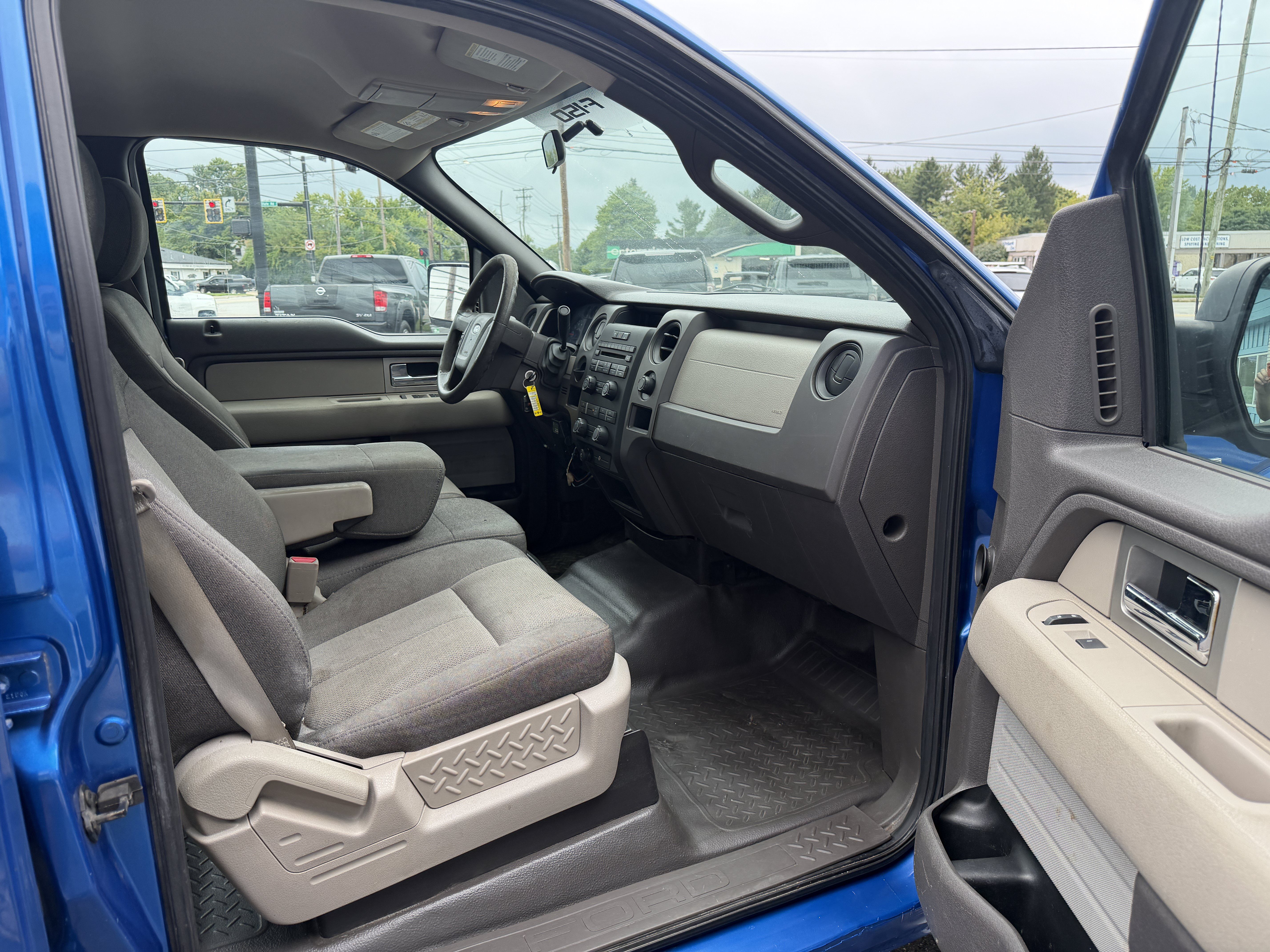 Used 2010 Ford F150 XL RWD image 10