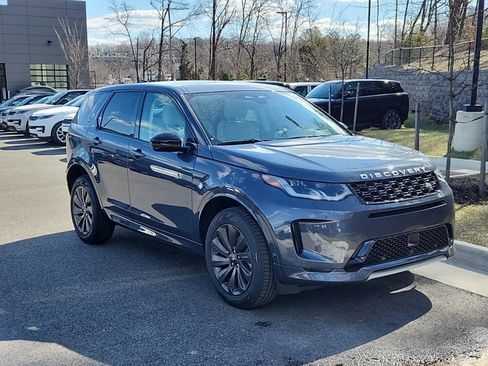 Certified 2025 Land Rover Discovery Sport S image 10