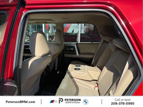 Used 2018 Toyota 4Runner Limited AWD/4WD image 10