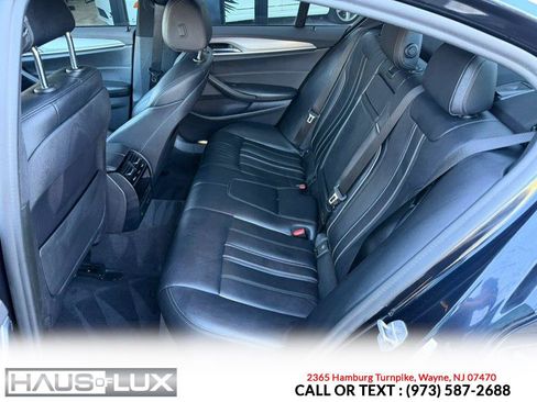 Used 2020 BMW 540i xDrive w/ M Sport Package image 9