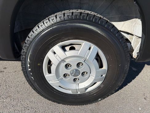 Used 2019 RAM ProMaster 2500 w/ Interior Convenience Group image 38