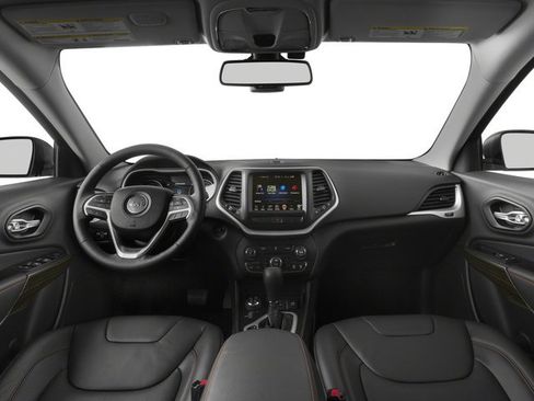 Used 2018 Jeep Cherokee Trailhawk w/ Cold Weather Group AWD/4WD image 11