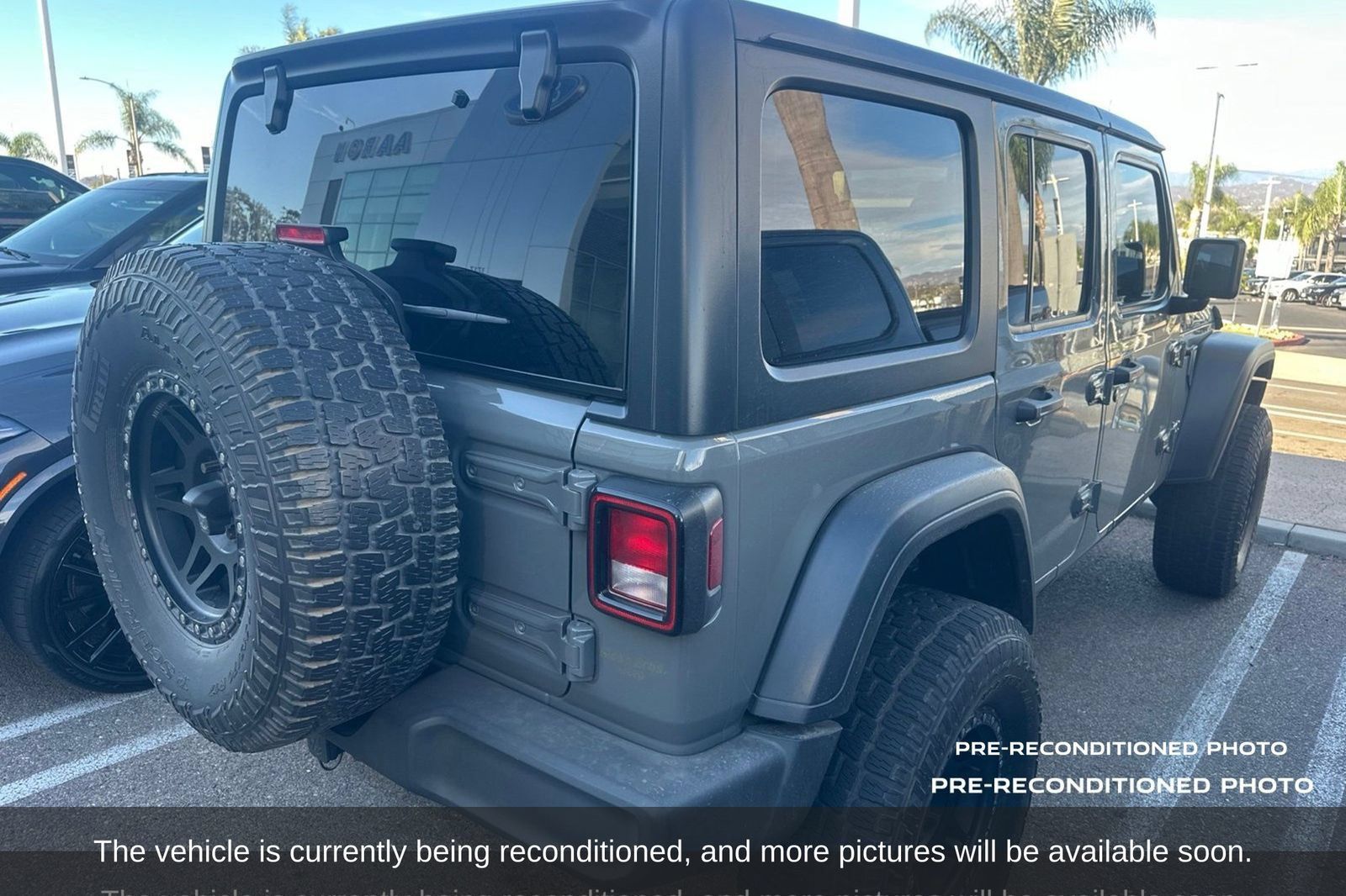 Used 2019 Jeep Wrangler Unlimited Sport S AWD/4WD image 6