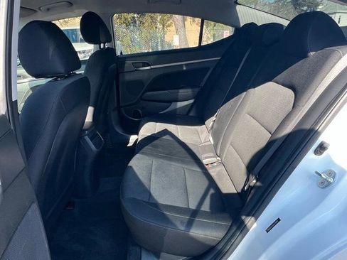 Used 2018 Hyundai Elantra SEL image 8