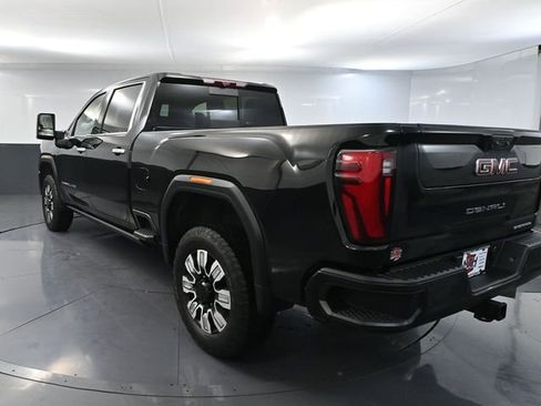 Used 2024 GMC Sierra 2500 Denali w/ Denali Reserve Package image 9