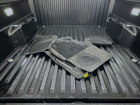 Used 2025 Toyota Tacoma SR5 image 31