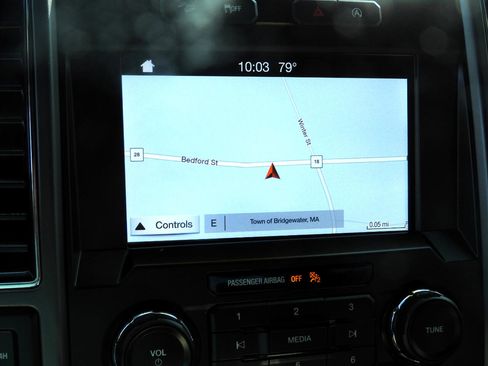 Used 2019 Ford F150 XLT w/ Equipment Group 302A Luxury image 15