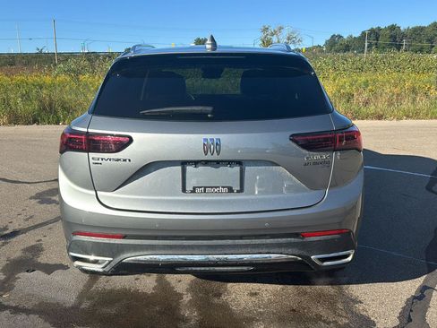 Used 2025 Buick Envision Preferred AWD/4WD image 4