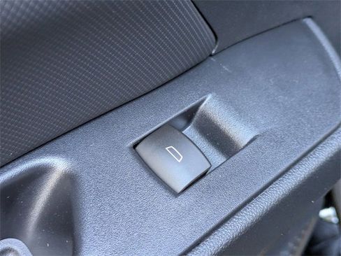 New 2026 Chevrolet Equinox EV RS image 26