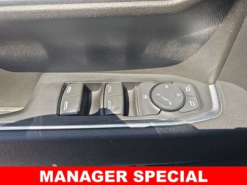 Used 2025 Chevrolet Silverado 2500 LT w/ Convenience Package AWD/4WD image 27