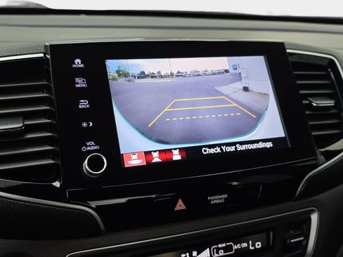 Certified 2023 Honda Ridgeline Sport image 25