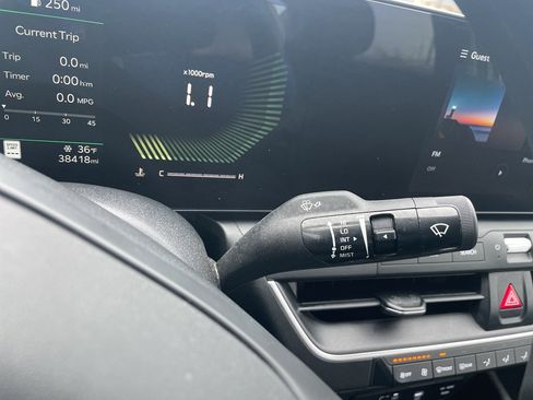 Used 2025 Kia K4 LXS image 21