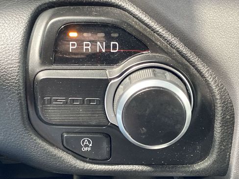 Used 2024 RAM 1500 Lone Star image 19