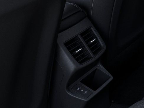 New 2025 Kia Seltos S AWD/4WD image 26