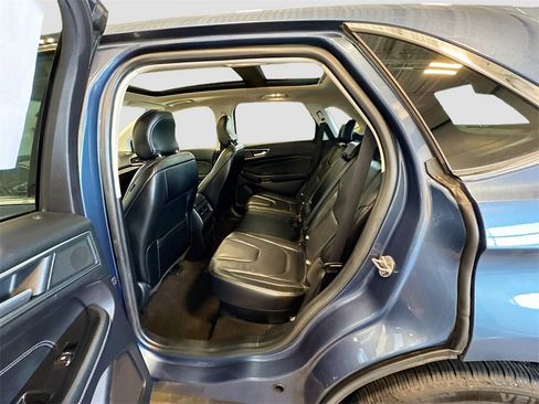 Used 2019 Ford Edge Titanium w/ Cold Weather Package image 19