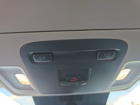 Used 2025 Toyota Camry LE FWD image 23