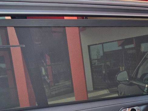 Used 2022 BMW X7 xDrive40i w/ Premium Package image 19