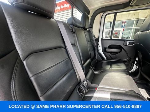 Used 2023 Jeep Gladiator Sport AWD/4WD image 28