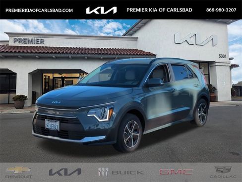 Certified 2025 Kia Niro EX image 1
