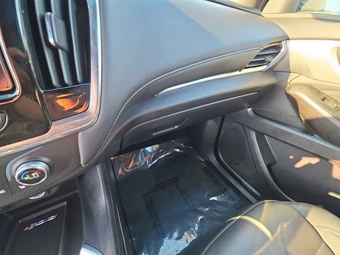 Used 2023 Chevrolet Traverse LT w/ LPO, Floor Liner Package AWD/4WD image 19