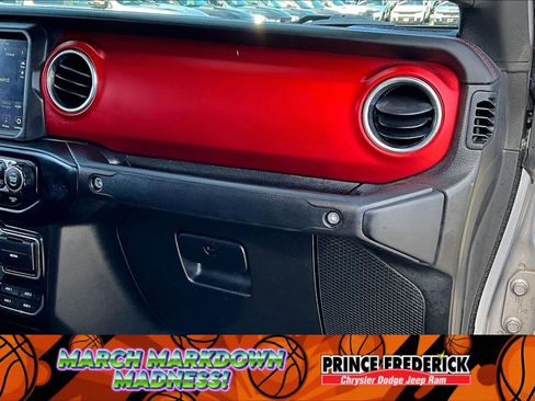 Used 2020 Jeep Gladiator Rubicon image 13