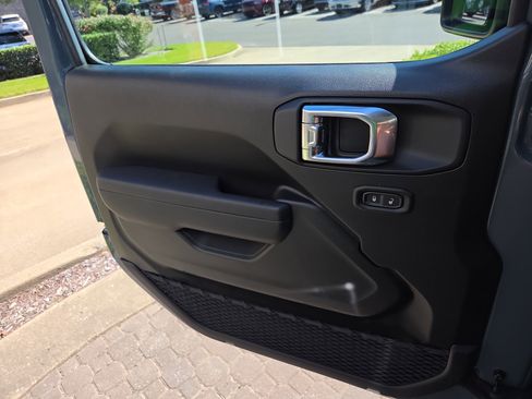 New 2026 Jeep Wrangler Unlimited Sport AWD/4WD image 8