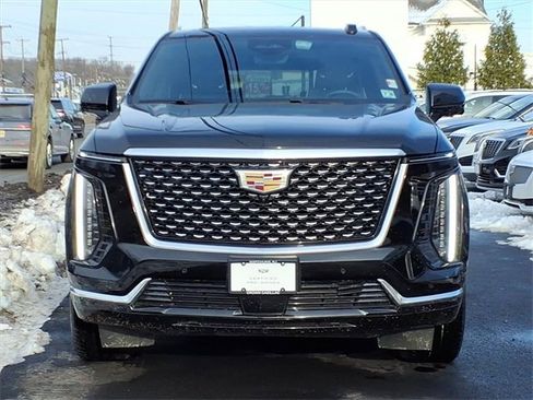 Certified 2025 Cadillac Escalade ESV Premium Luxury w/ LPO, Floor Liner Package image 7