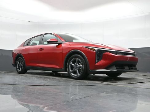 Used 2025 Kia K4 FWD image 44