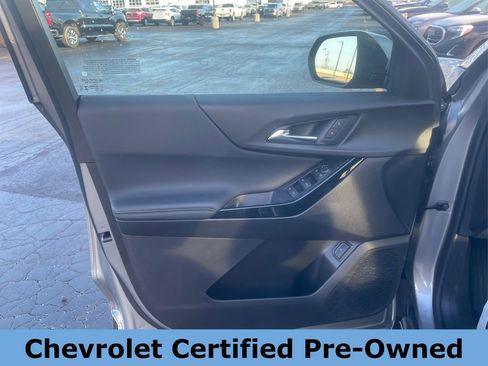 Certified 2025 Chevrolet Equinox LT w/ Convenience Package II image 17